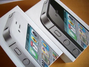 iPhone4s Ｂｌａｃｋ＆Ｗｈｉｔｅ